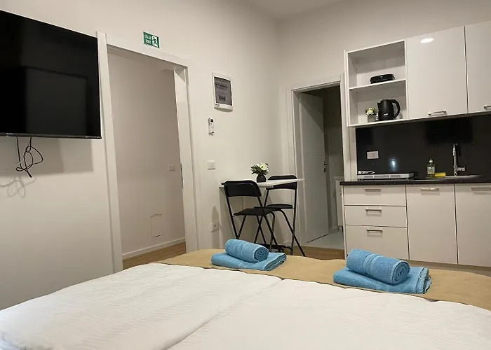 Admiral's Apartment *