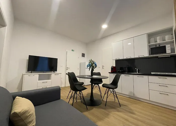 Apartment Admiral's Pula