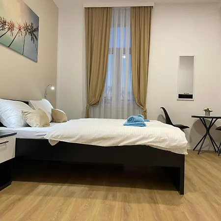 Admiral's * Пула