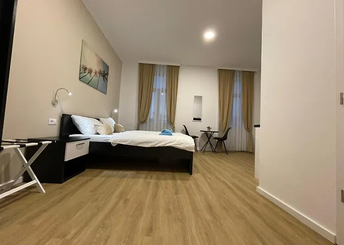 Admiral's Apartment *